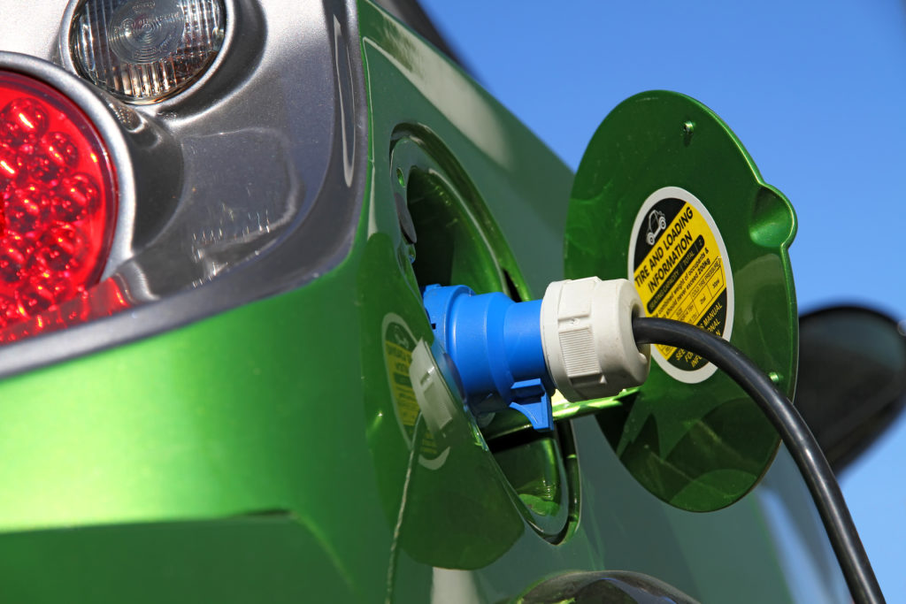 Tesla Motors, Meralco explore battery storage venture