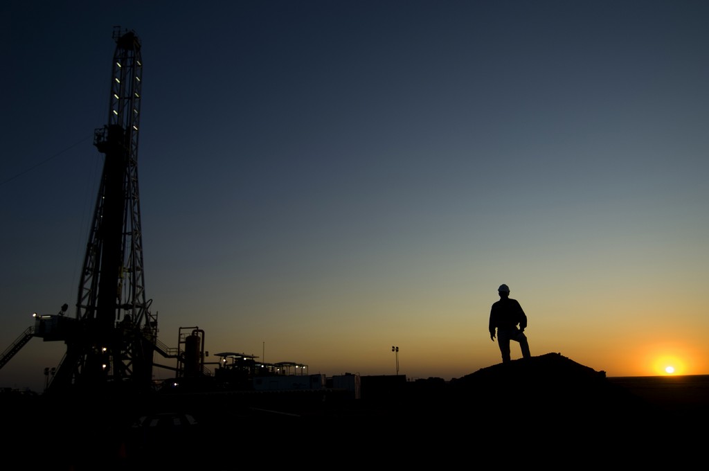 Commission on Audit orders review of oil and gas service contracts
