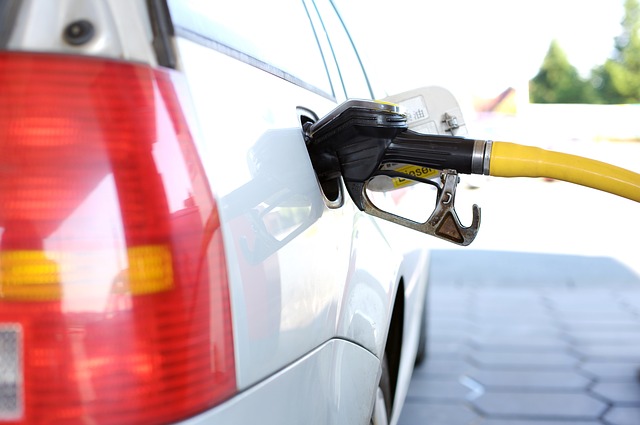 House energy committee approves bill amending Oil Deregulation Law
