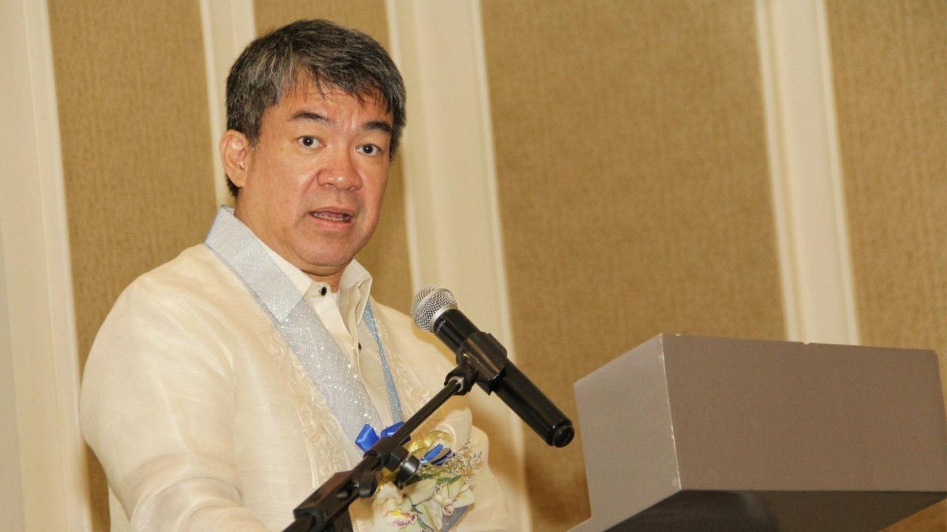 Pimentel files bill setting $80 Dubai crude as trigger to suspend VAT, excise tax on fuel