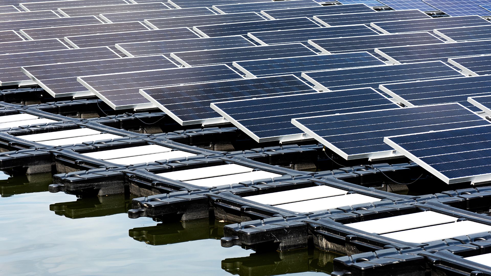 Six floating solar contracts awarded by DOE